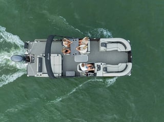 2022 Cabrio Ultra Entertainer photo