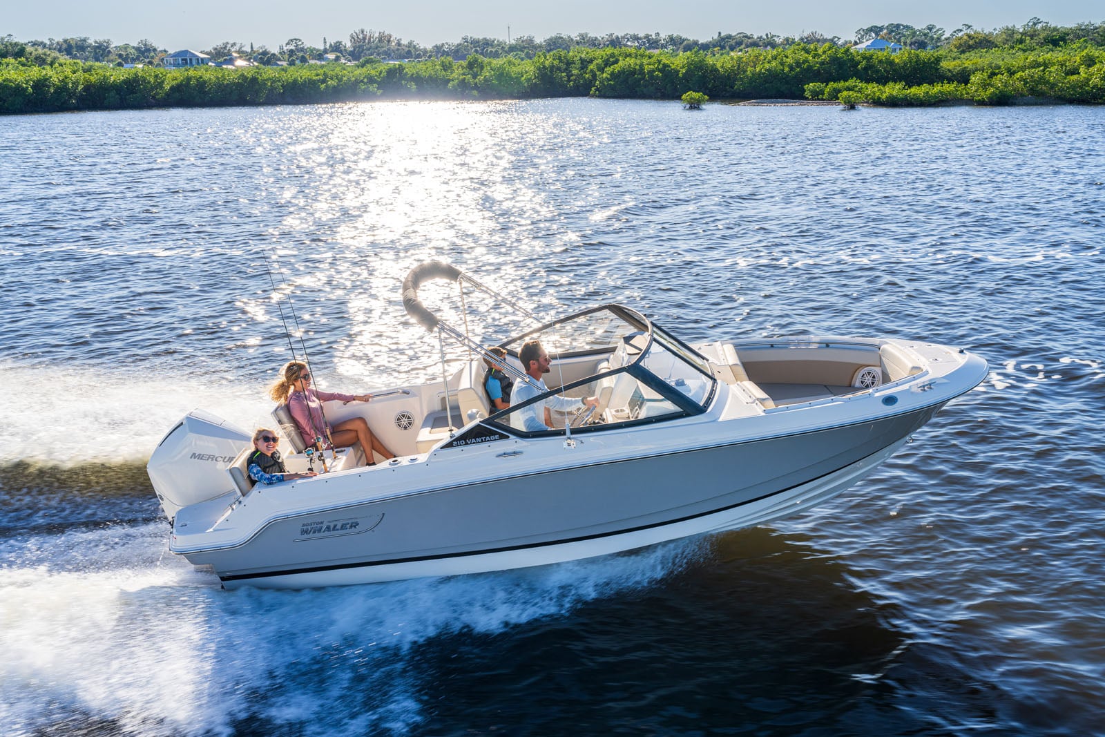 210 Vantage marketing photo