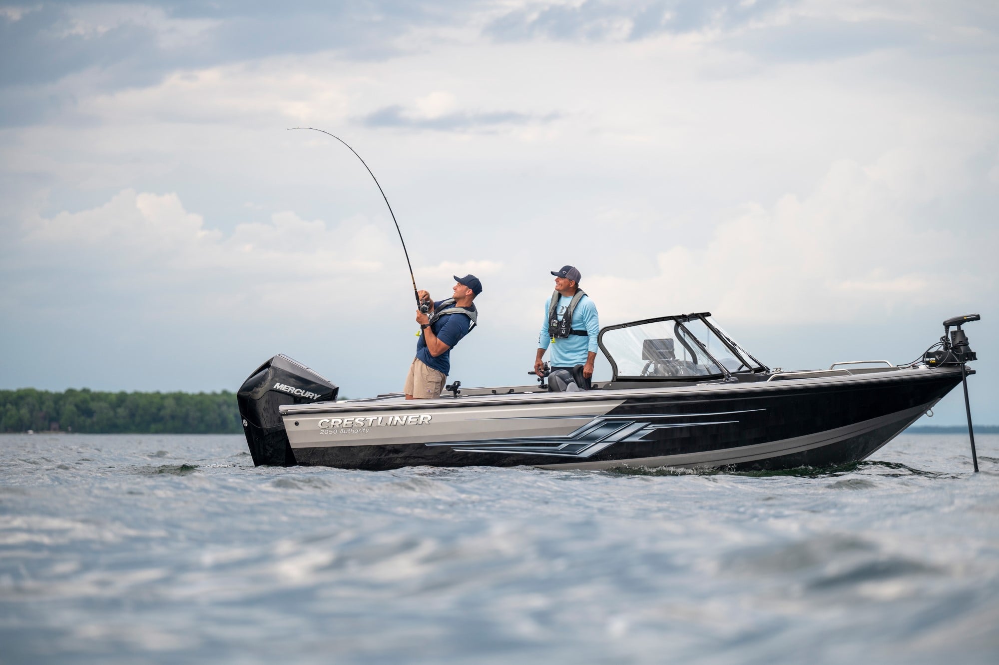 Crestliner 2050 Authority
