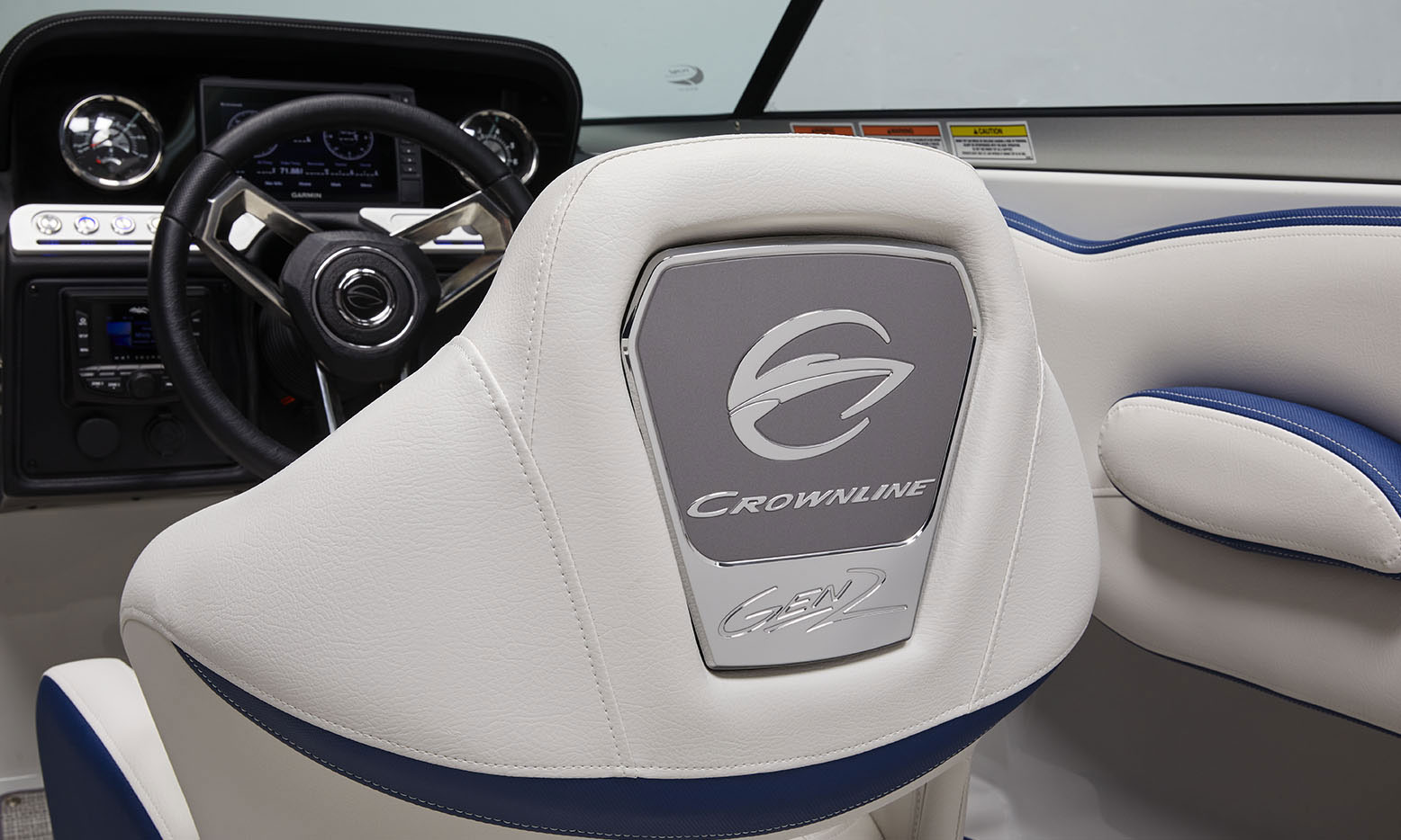 E220 XS marketing photo