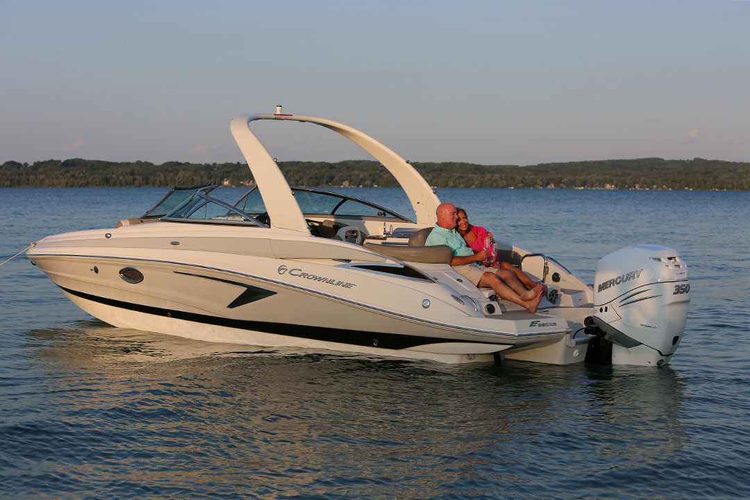 E290 XS marketing photo