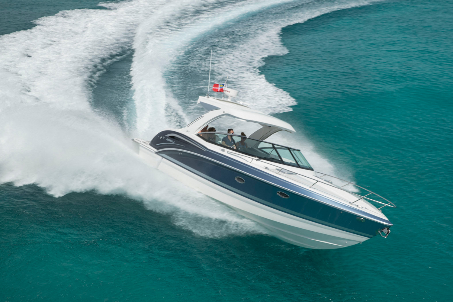 350 Sun Sport marketing photo