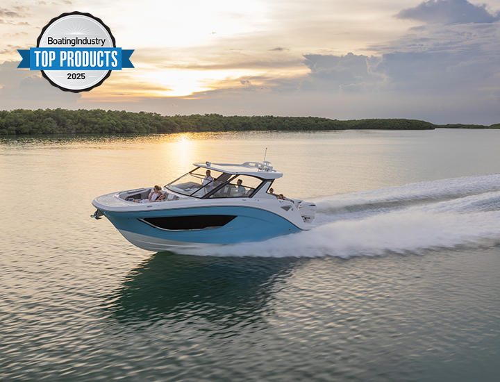 SunDeck 3200 Outboard marketing photo