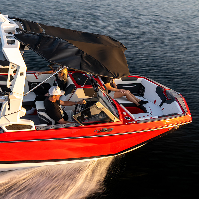 Super Air Nautique GS22 marketing photo