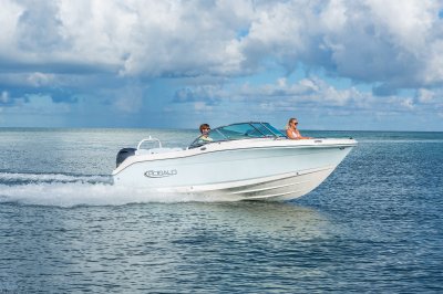 R207 marketing photo