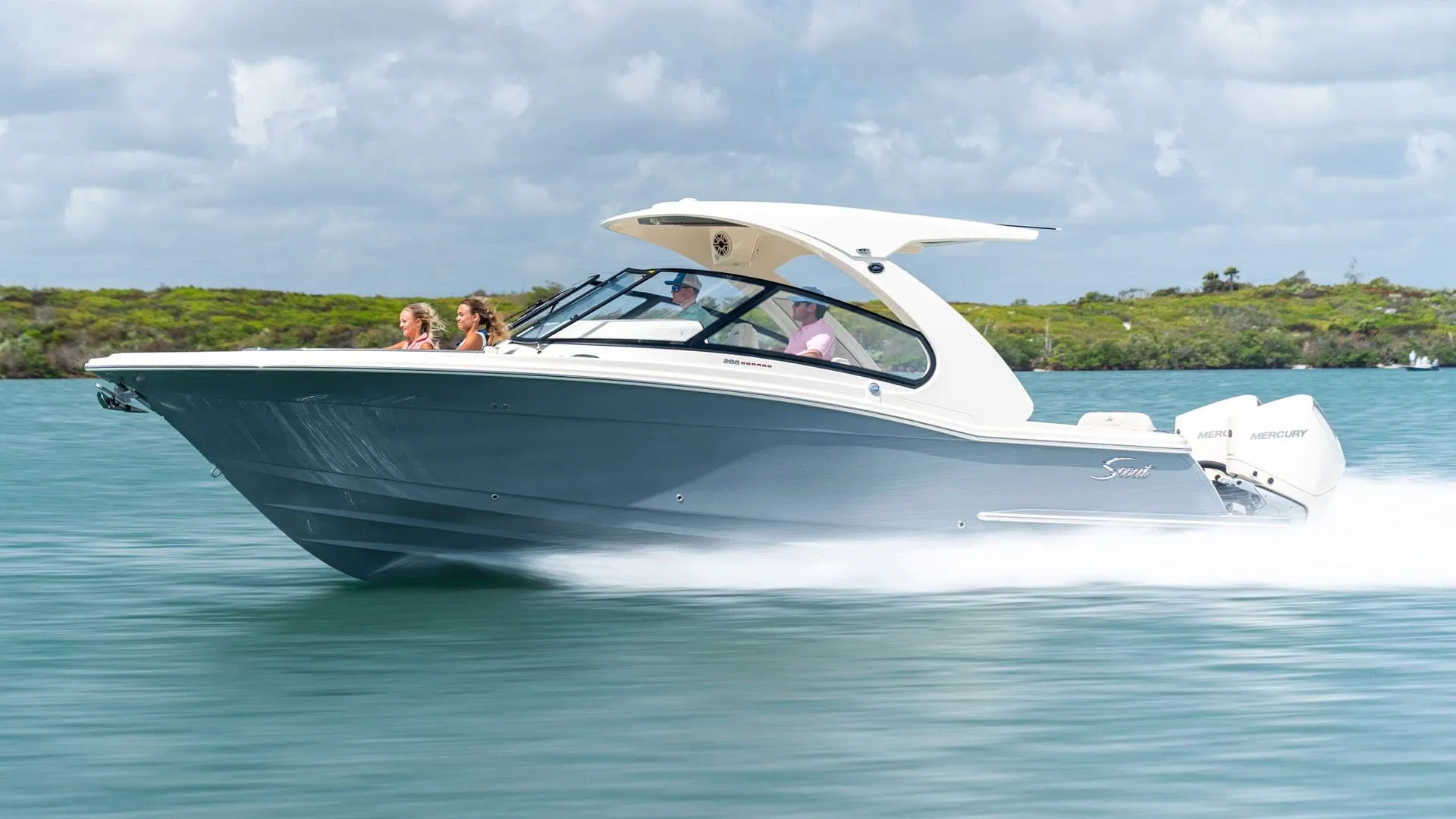 288 Dorado marketing photo