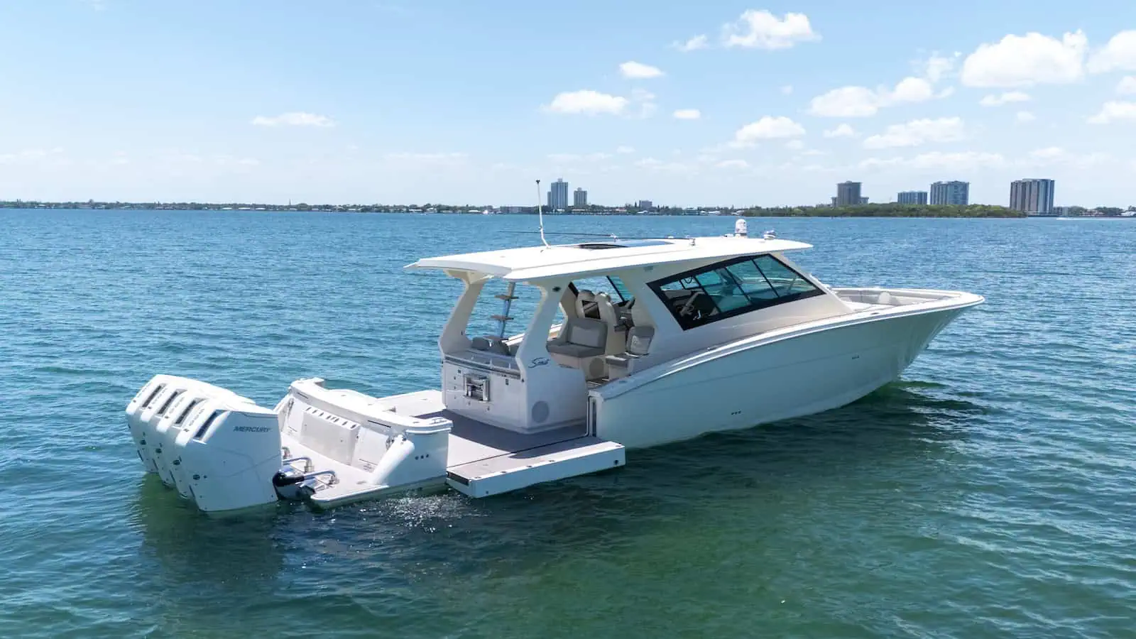 530 LXF marketing photo