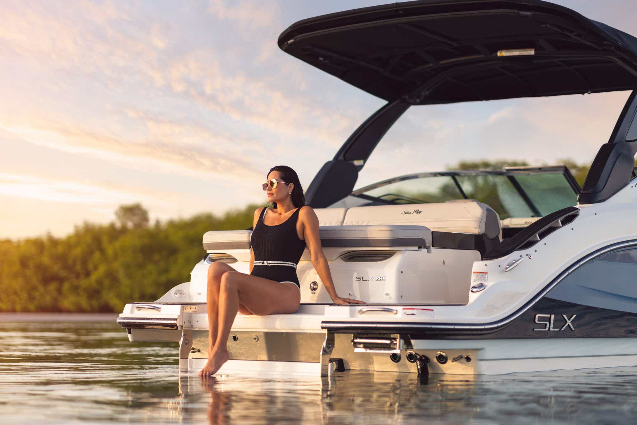 SLX 260 marketing photo