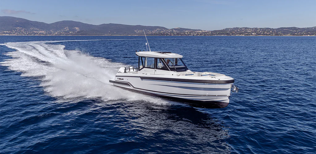 Wellcraft 28 Explorer marketing photo