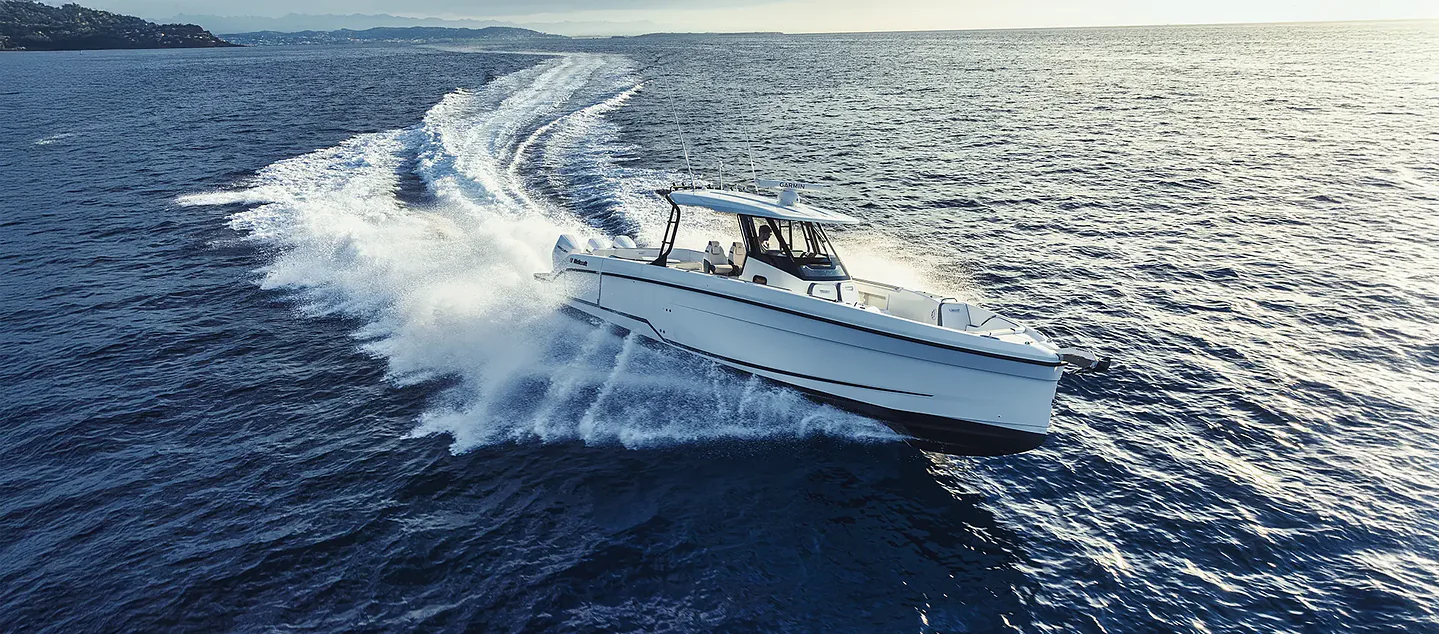 Wellcraft 38 T-Top marketing photo